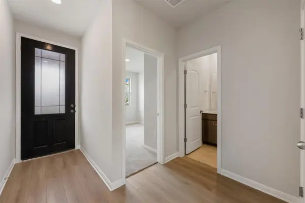 135 Arlington Park LOOP, Hutto, TX 78634