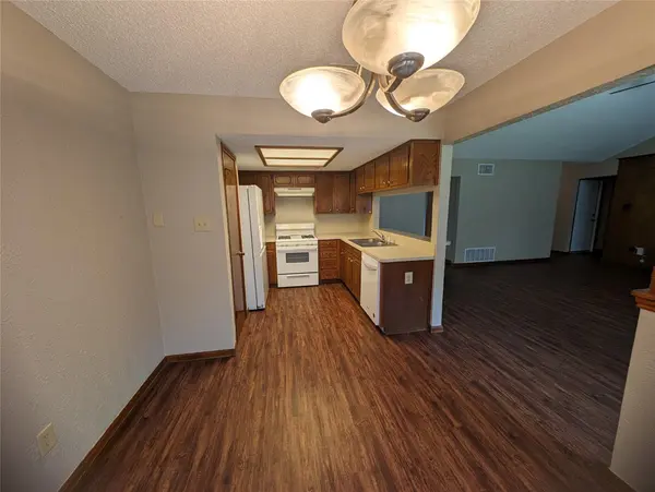 5614 Wagon Train RD, Austin, TX 78749