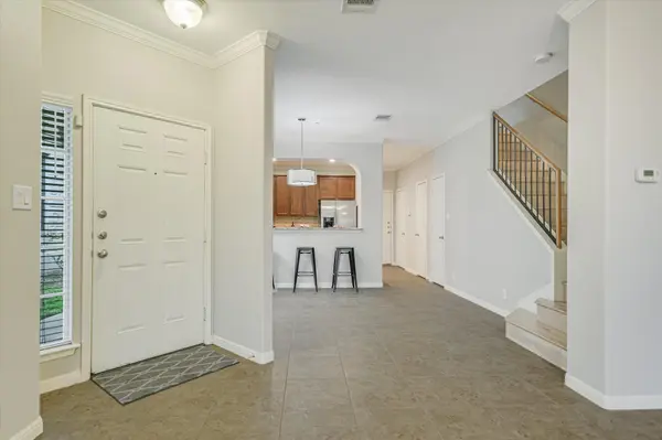 1310 W Parmer LN #302, Austin, TX 78727