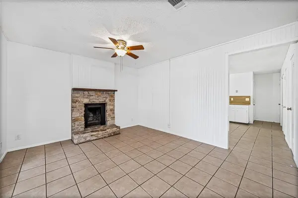 1601 Taylor Gaines St #A, Austin, TX 78741
