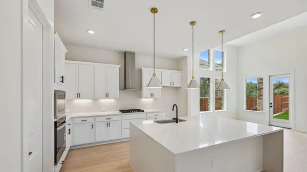 2437 Tumbleweed BND, Leander, TX 78641