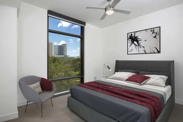 1515 Austin ST #1-1701, Houston, TX 77002