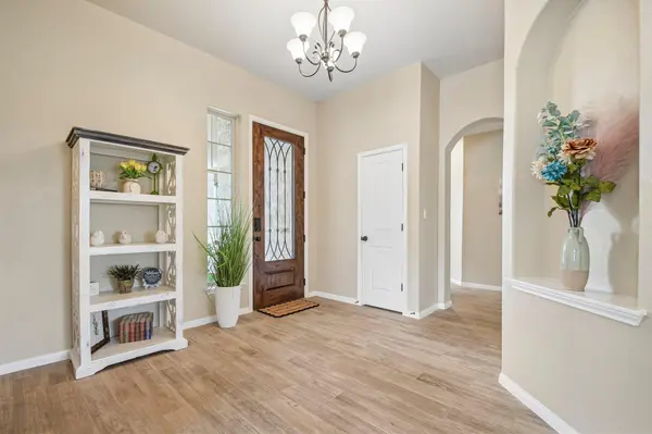 285 Chisholm TRL, Bastrop, TX 78602