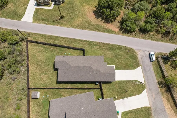 1516 Stonecrests DR, Granite Shoals, TX 78654