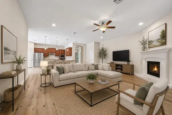 2624 Shumard Bluff DR, Leander, TX 78641