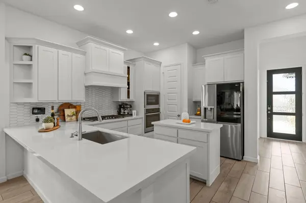 229 Bluff Creek LN, Georgetown, TX 78628