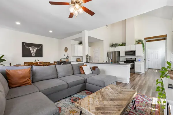 152 Fire Wheel PASS, Liberty Hill, TX 78642