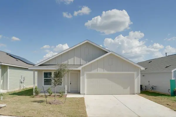 433 Whoopers LOOP, Uhland, TX 78640