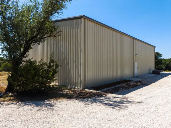 748 County Road 209, Lampasas, TX 76550