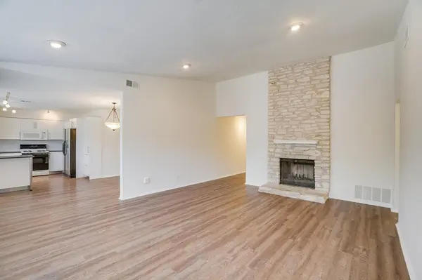 3416 Harpers Ferry LN, Austin, TX 78745