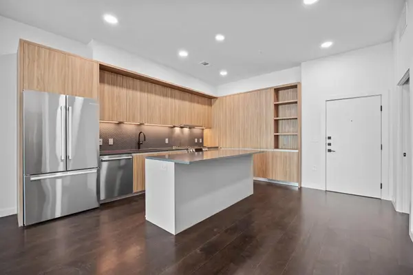 2209 S 1st ST #116, Austin, TX 78704