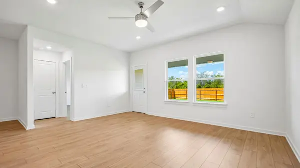 10120 Curb Strap DR, Austin, TX 78653