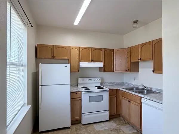 251 Zimmerman Ave #D, Bastrop, TX 78602