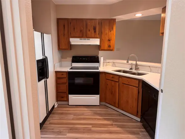 1256 Cougar DR #6, Canyon Lake, TX 78133