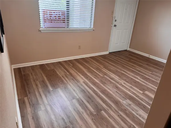 1256 Cougar DR #6, Canyon Lake, TX 78133