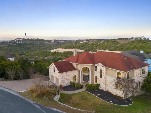 5001 McIntyre CIR, Austin, TX 78734