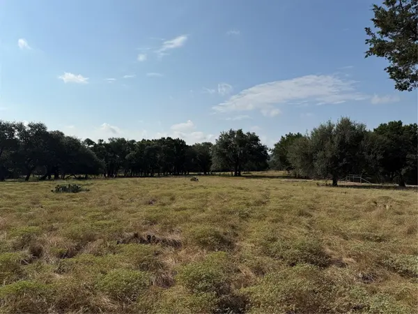 1911 Wayside DR, Wimberley, TX 78676