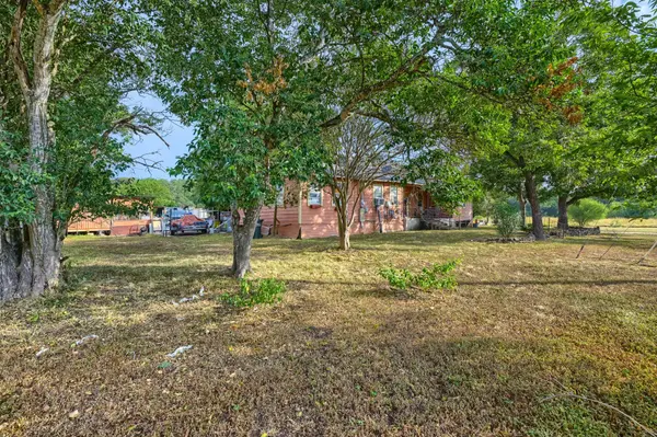 201 Hofheinz ST, San Marcos, TX 78666