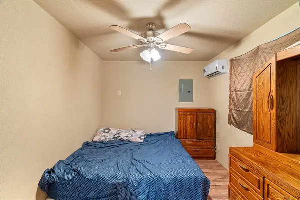 2301 Lone Star RD, Rockport, TX 78382