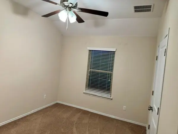 712 Manzano LN, Pflugerville, TX 78660