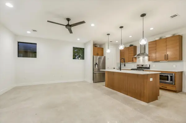 1127 Gunter ST #1, Austin, TX 78702