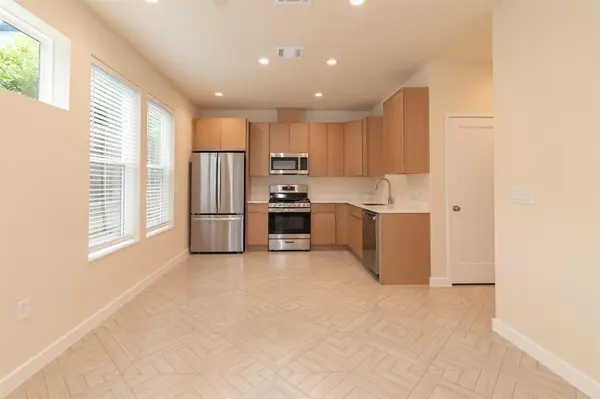 1012 W Milton ST #B, Austin, TX 78704