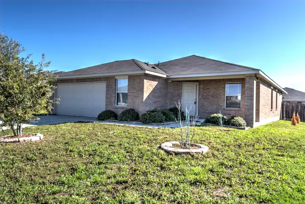 1058 W South ST, Leander, TX 78641
