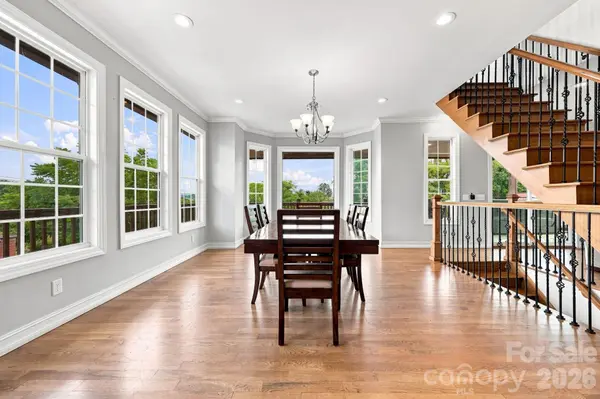 1037 S Main ST, Mars Hill, NC 28754