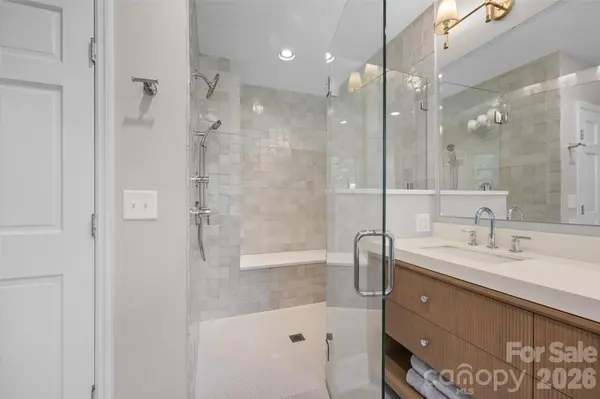 4310 Craig AVE, Charlotte, NC 28211