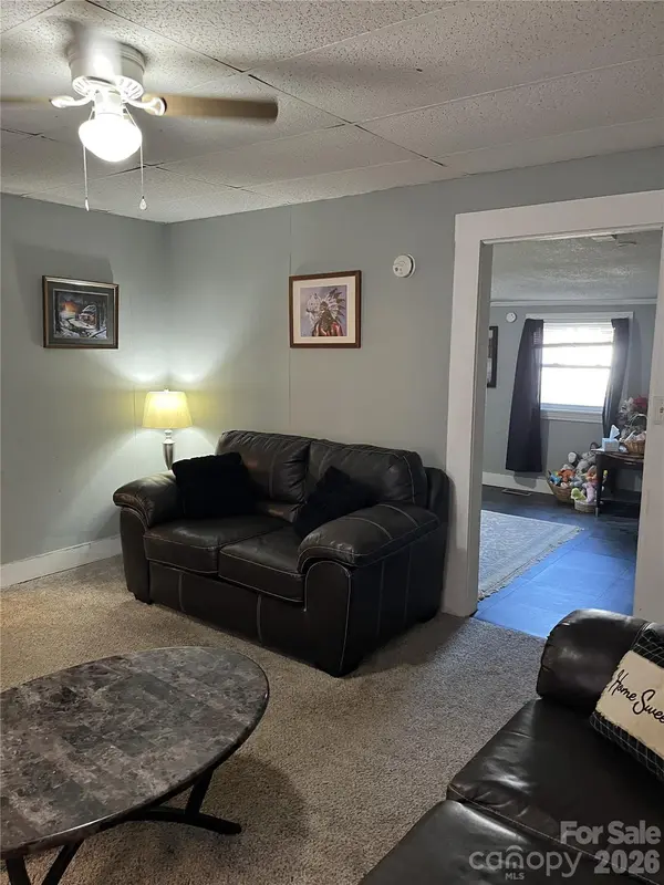 74 Meadow AVE NE, Concord, NC 28025