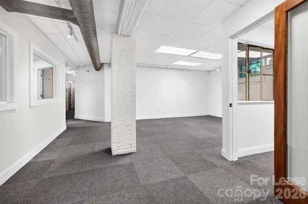 8 Magnolia AVE, Asheville, NC 28801