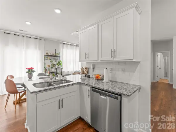 302 woodnettle LN #18, Arden, NC 28704