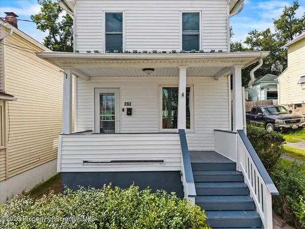 292 Lawrence ST, Edwardsville, PA 18704