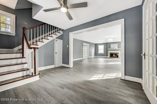 321 Maple ST, Montrose, PA 18801
