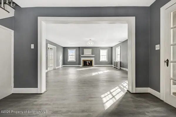 321 Maple ST, Montrose, PA 18801