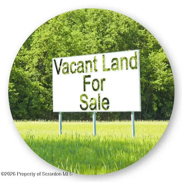 Skyline, Covington Twp, PA 18424