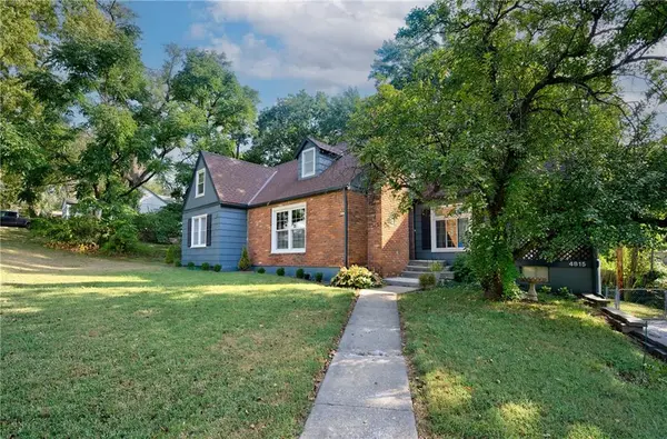 4815 GOODMAN ST, Overland Park, KS 66203