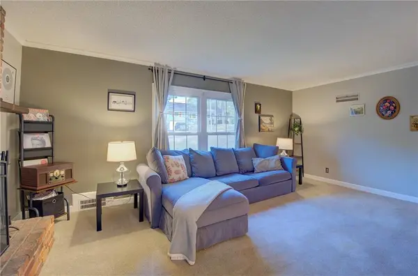 4815 GOODMAN ST, Overland Park, KS 66203