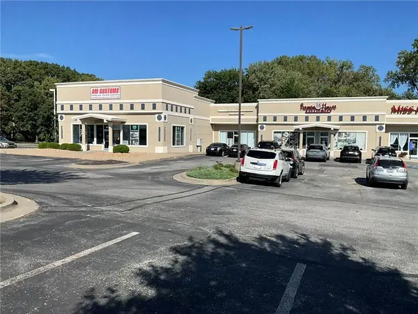 2630 SW 7 HWY, Blue Springs, MO 64014