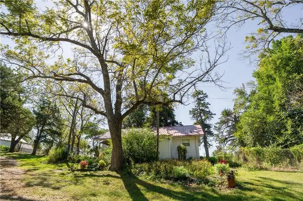 1137 Kentucky RD, Princeton, KS 66078