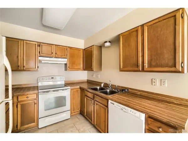 1575 S Trenton, Denver, CO 80231