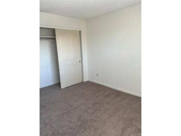 1850 S Pitkin #B, Aurora, CO 80017