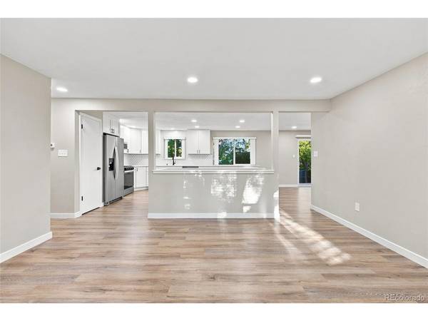 4854 S Parfet, Littleton, CO 80127