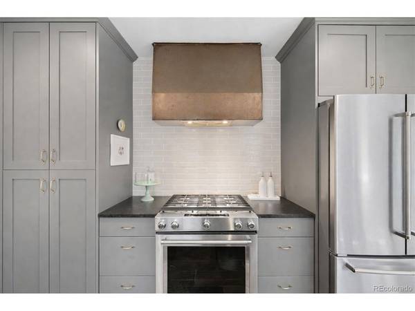 1130 N Monaco, Denver, CO 80220