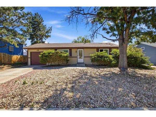 8130 Explorador Calle, Denver, CO 80229