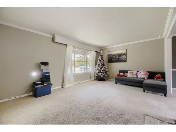 1435 S Macon, Aurora, CO 80012