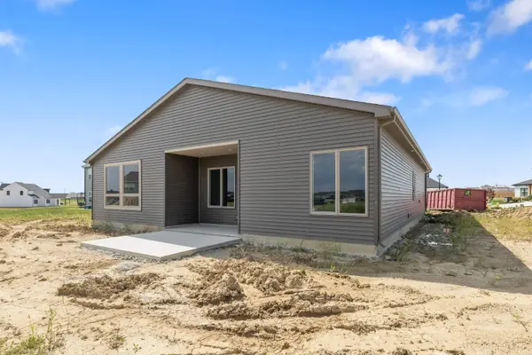 1446 Paradise Cay CV, Fort Wayne, IN 46818