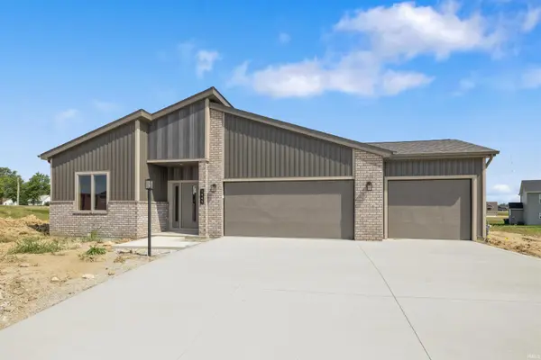 1446 Paradise Cay CV, Fort Wayne, IN 46818