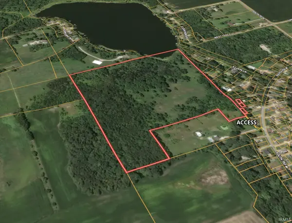 9766 S Black LN ***, Claypool, IN 46510