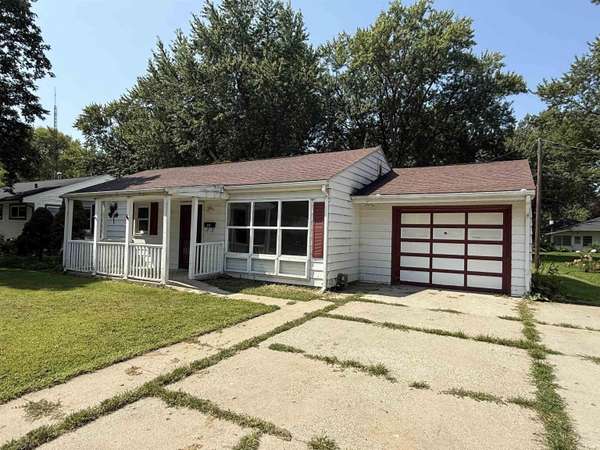 117 N Riverside BLVD, Goshen, IN 46526